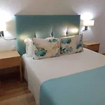 Pensión Sea Garden 4*
